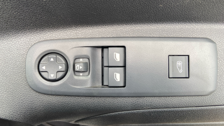 Vauxhall Combo Cargo Combo Xl Electric 100kW Pro 52kWh H1 Van Auto